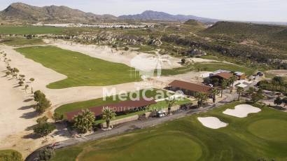 Obra nueva - Villa -
Golf Altaona