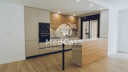 Obra nueva - Ático -
Redován