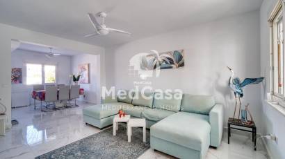 Resale - Townhouse -
Benijofar - Monte Azul