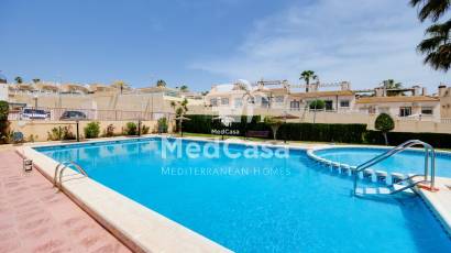 Segunda mano - Ático -
Orihuela Costa - Villamartín