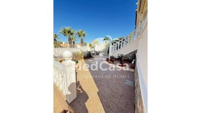Resale - Townhouse -
Ciudad Quesada - La Fiesta
