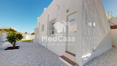 Wiederverkauf - Reihenhaus -
Orihuela Costa - Villamartín-Las Filipinas