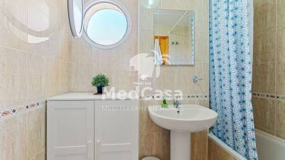 Resale - Apartment -
Orihuela Costa - Campoamor