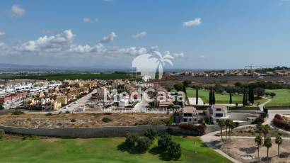 Obra nueva - Villa -
Golf La Finca