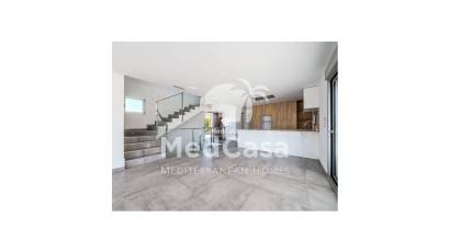Neubau - Villa -
Golf La Finca