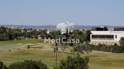 Obra nueva - Villa -
Golf Roda Golf