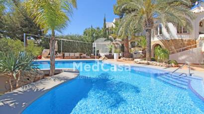 Resale - Villa -
Benissa - San Jaime