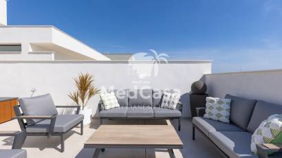 Obra nueva - Villa -
Los Alcázares