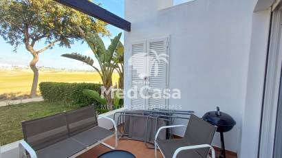 Segunda mano - Apartamento planta baja -
Roldan