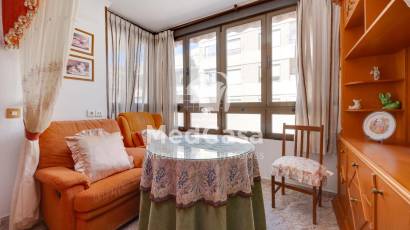 Resale - Apartment -
Guardamar del Segura - CENTRO