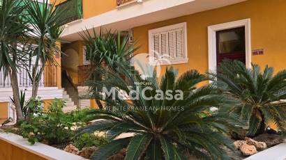 Resale - Ground floor apartment -
Formentera del Segura