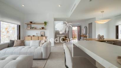 Neubau - Villa -
Golf La Finca