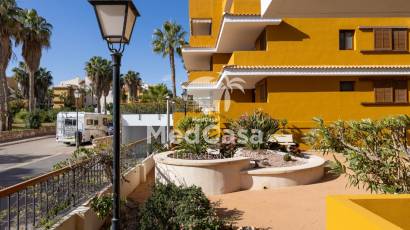 Resale - Ground floor apartment -
Orihuela Costa - Punta Prima
