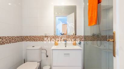 Resale - Apartment -
Orihuela Costa - Los Almendros-La Florida