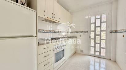 Resale - Townhouse -
Ciudad Quesada - Doña Pepa