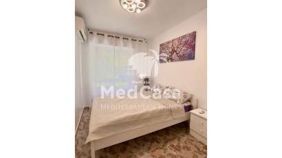 Resale - Apartment -
Torrevieja - La veleta