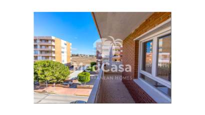 Resale - Apartment -
Torrevieja - Punta prima