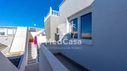 Resale - Villa -
Torrevieja - El chaparral