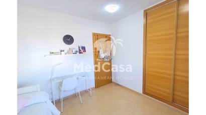 Resale - Penthouse -
Roldan