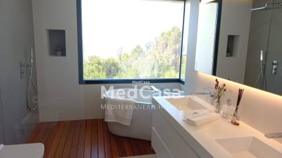 Obra nueva - Villa -
Altea
