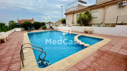 Segunda mano - Villa -
Ciudad Quesada - Rojales