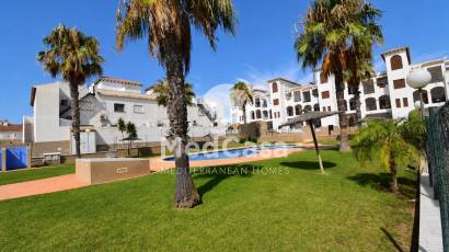 Segunda mano - Apartamento -
Orihuela Costa - Punta Prima