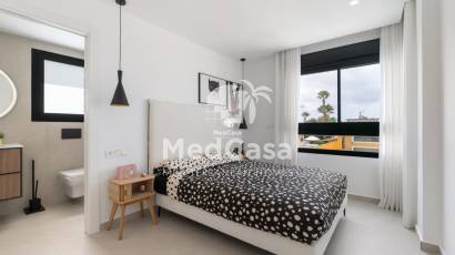 Obra nueva - Villa -
Benijofar