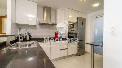 Resale - Apartment -
Torrevieja - Punta prima
