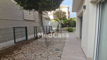 Wiederverkauf - Erdgeschosswohnung -
Torrevieja