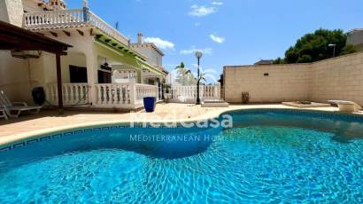 Segunda mano - Villa -
Orihuela Costa - La Zenia