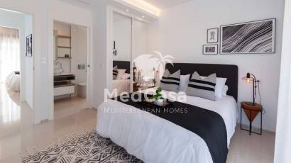 Obra nueva - Villa -
Los Alcázares