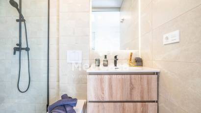 Neubau - Villa -
Roldan