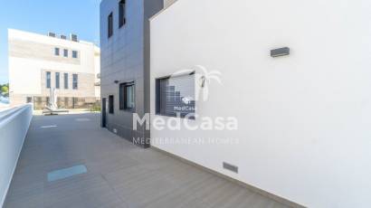 Segunda mano - Villa -
Orihuela Costa - Agua Marina