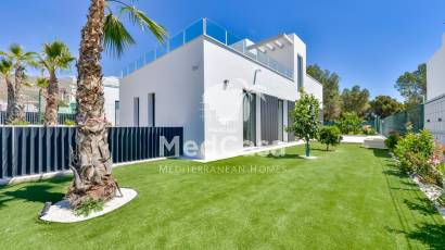 Obra nueva - Villa -
Finestrat