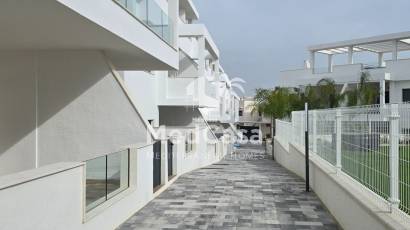 Obra nueva - Apartamento planta baja -
Los Balcones (Torrevieja)