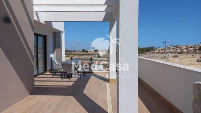 Obra nueva - Villa -
Golf La Finca