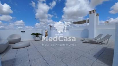 Obra nueva - Ático -
Golf Vistabella