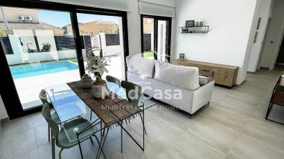 Neubau - Villa -
Pinar de Campoverde