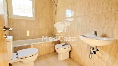 Obra nueva - Villa -
Purias