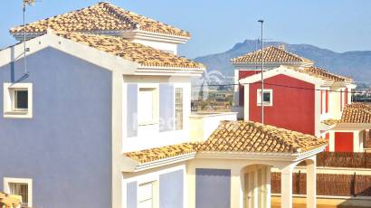 New Build - Villa -
Purias