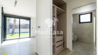Obra nueva - Villa -
Orihuela Costa