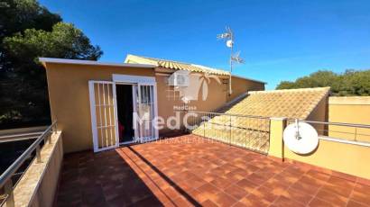 Wiederverkauf - Villa -
Dehesa de campoamor - Campoamor