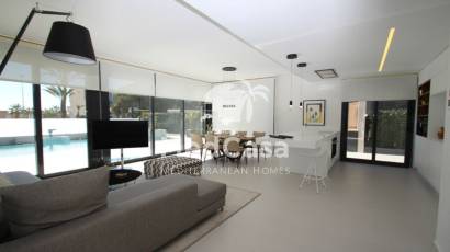 Obra nueva - Villa -
San Miguel de Salinas