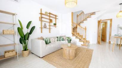 Wiederverkauf - Reihenhaus -
Dehesa de campoamor - Campoamor
