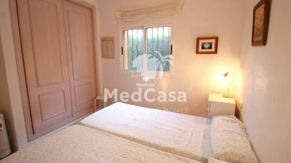 Resale - Villa -
Mil Palmeras