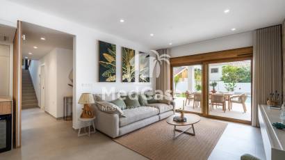 Obra nueva - Villa -
Alicante - Campoamor