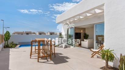 Obra nueva - Villa -
Los Alcázares