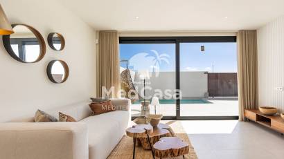 Obra nueva - Villa -
Los Alcázares