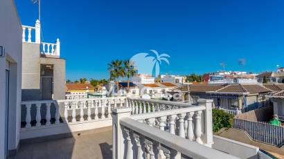 Resale - Semi detached  -
Torrevieja - El chaparral