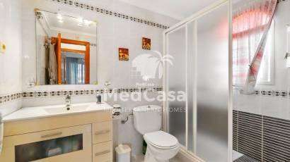 Wiederverkauf - Apartment -
Torrevieja - Los Europeos